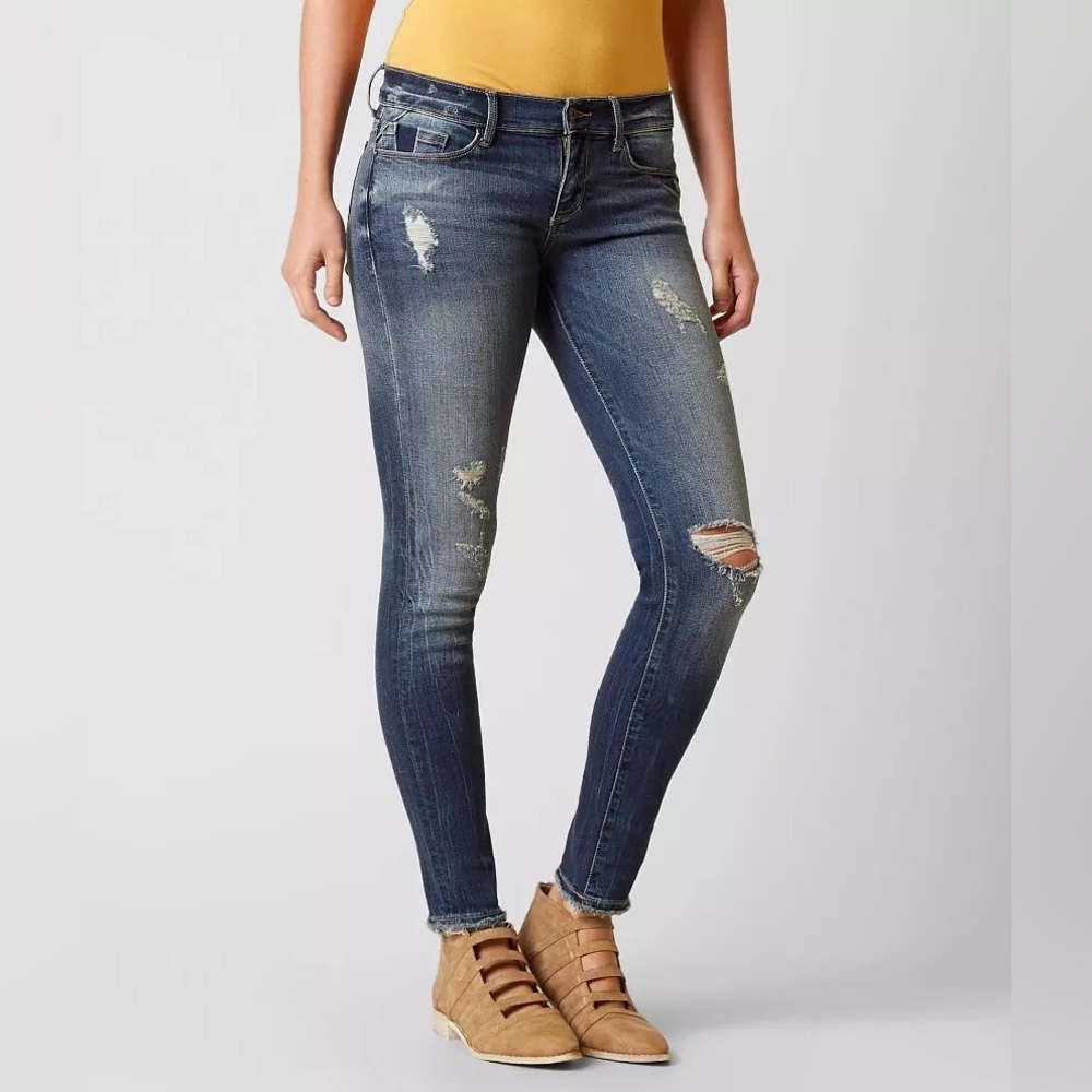 Sneak Peek Low Rise Distressed Skinny Jeans Size 27